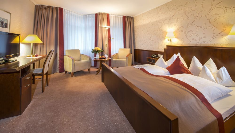 Parkhotel Stadtallendorf Eksteriør bilde